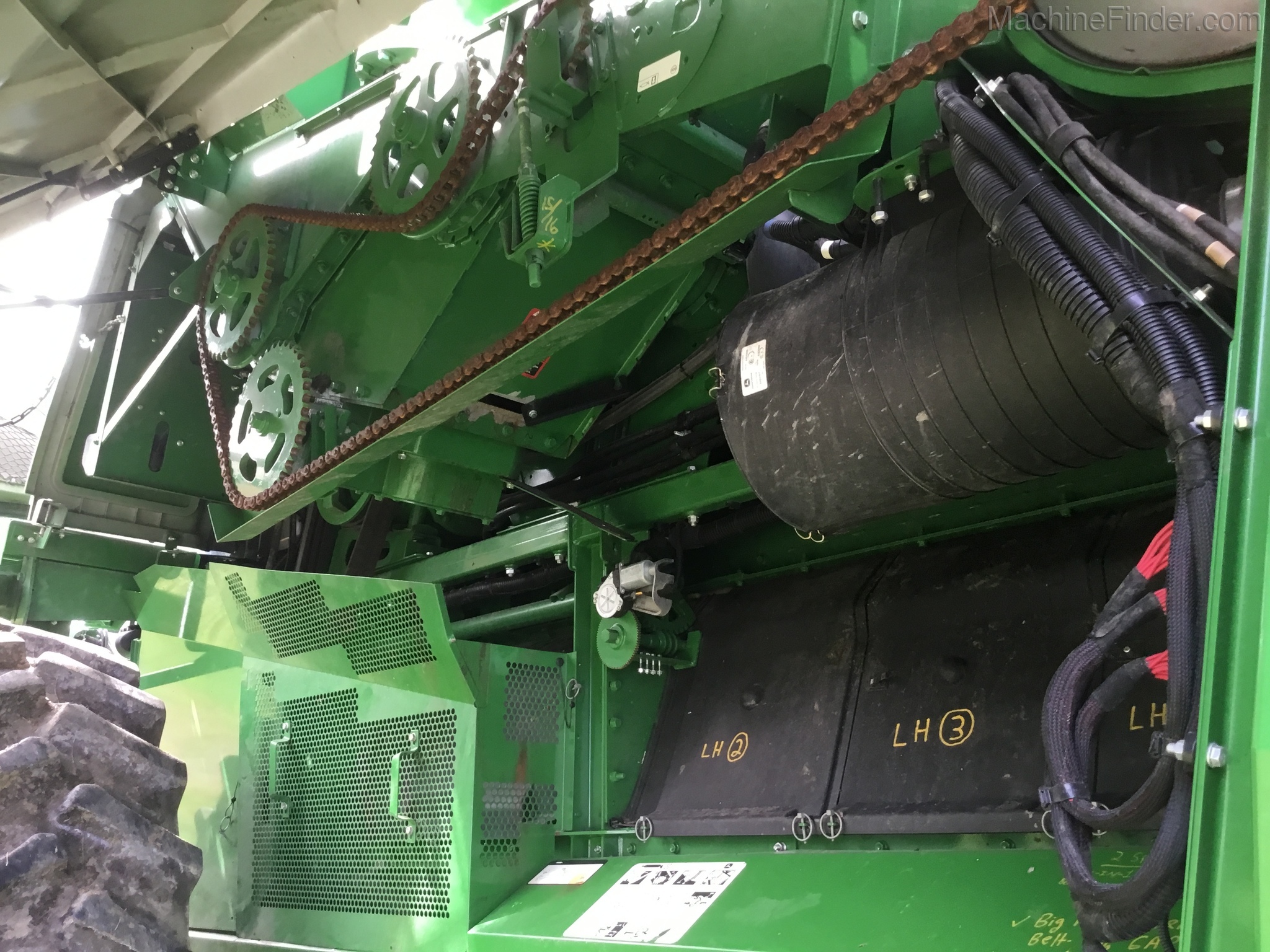 2017 John Deere S680 Image 11