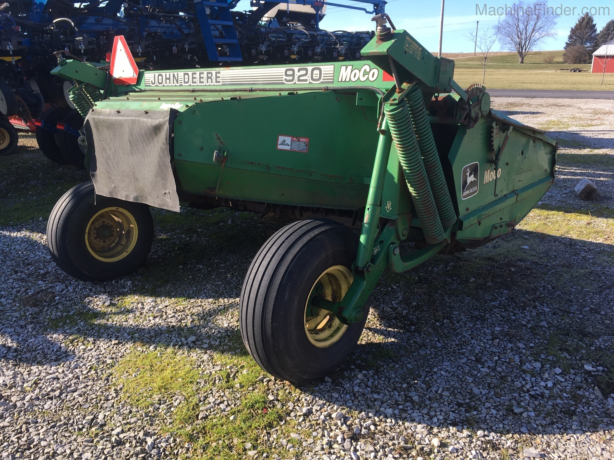 1996 John Deere 920 Image 10