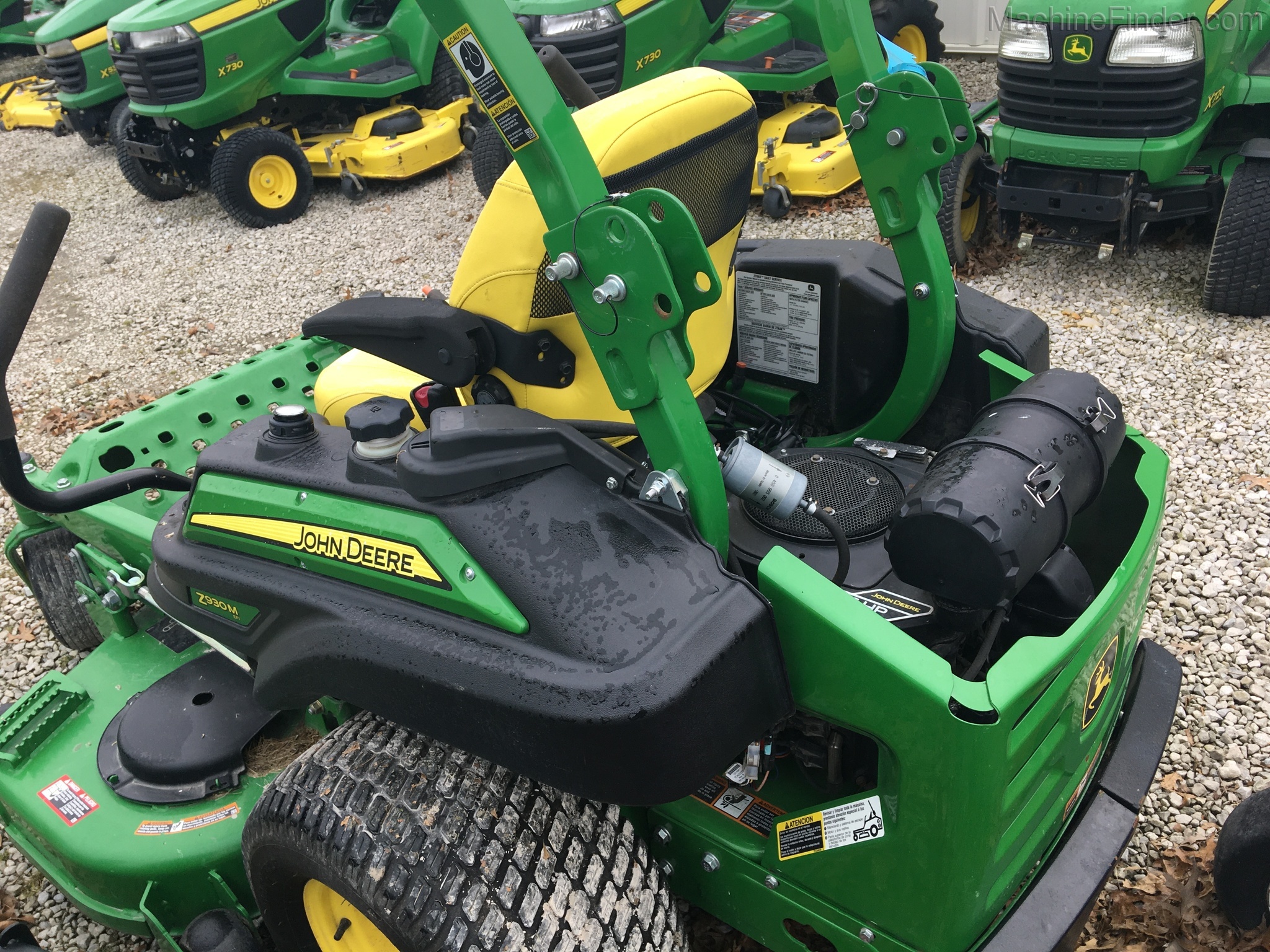 2016 John Deere Z930M EFI Image 2