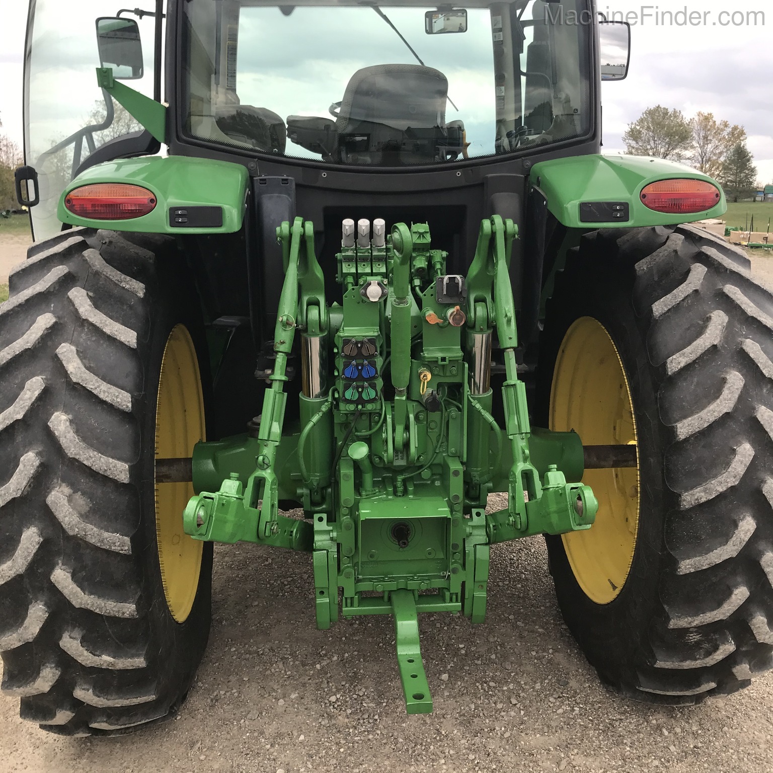 2015 John Deere 6155R Image 5