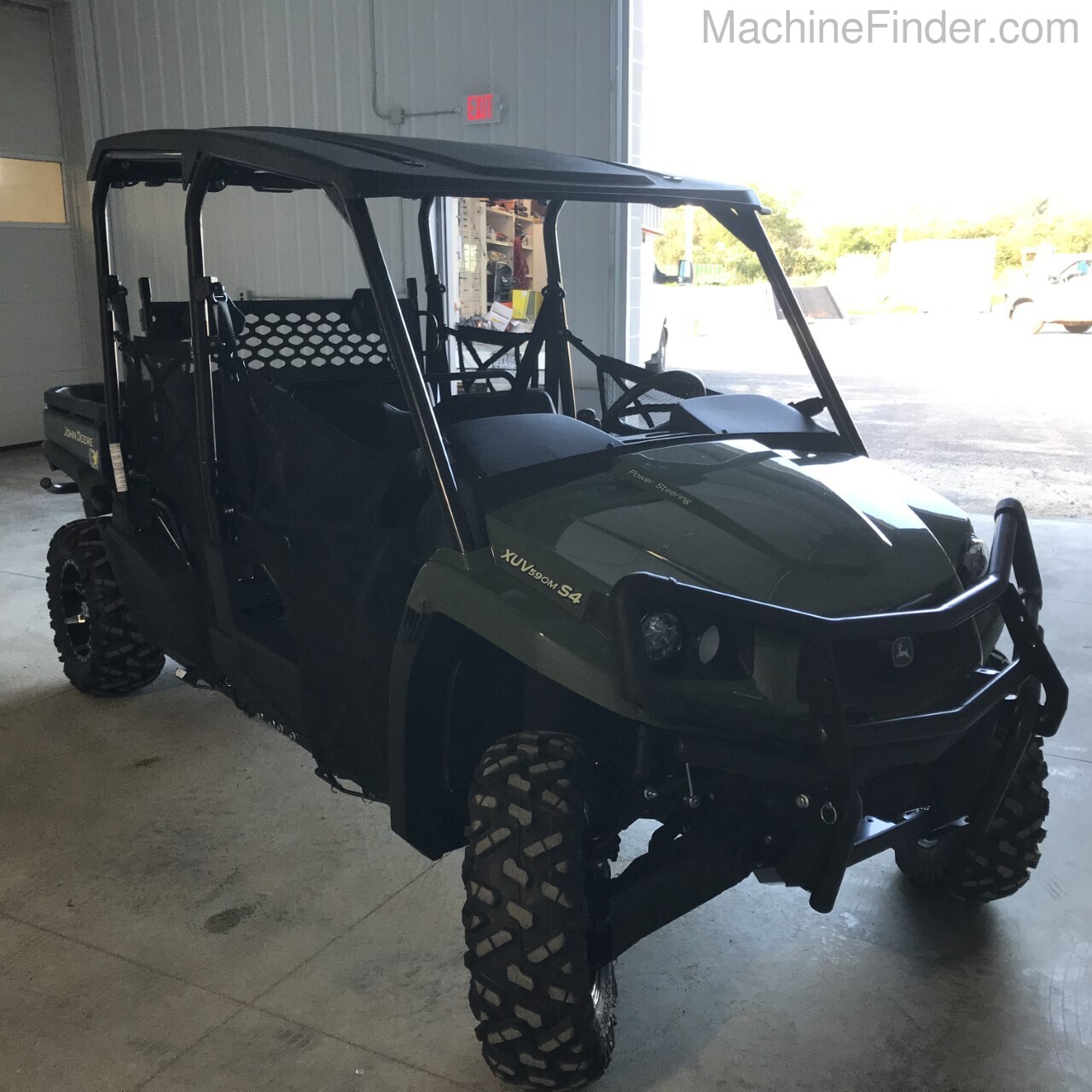 2021 John Deere XUV590M Image 1