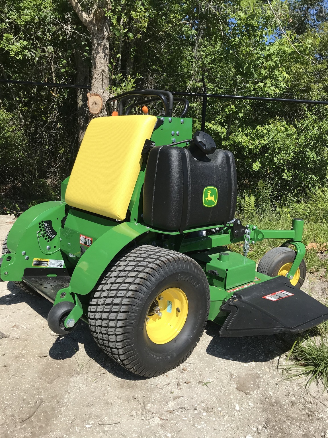 2020 John Deere 648R Image 2
