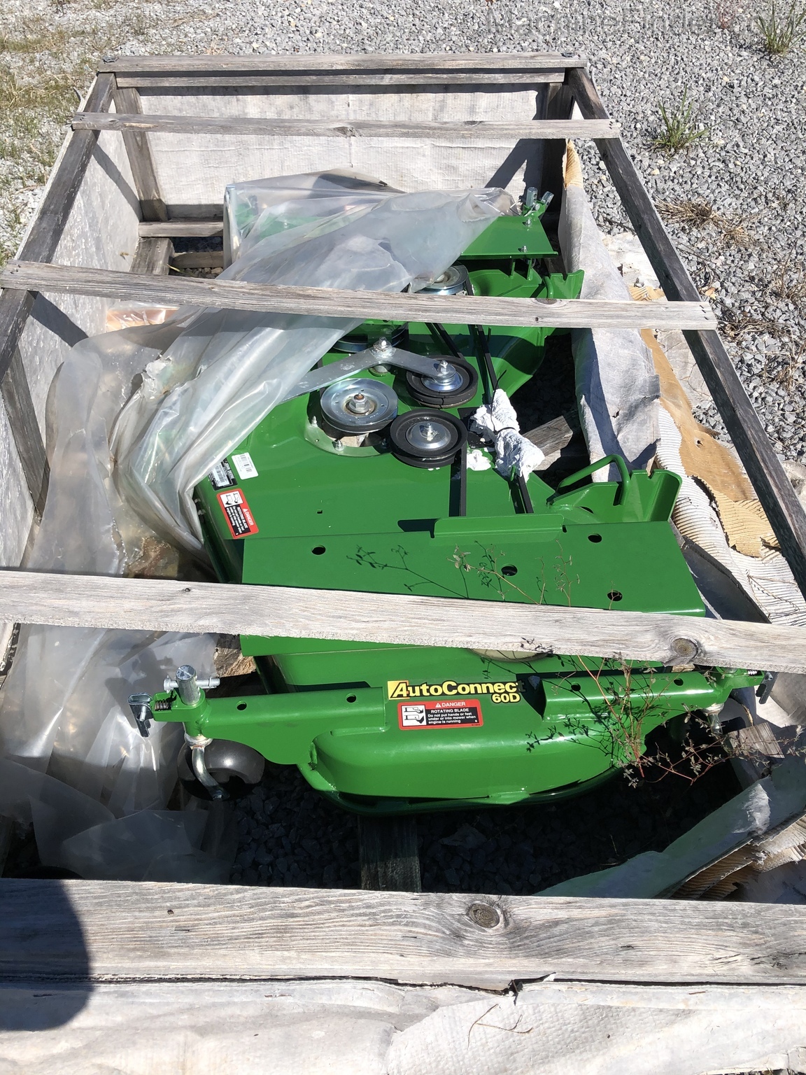 2017 John Deere 60D Image 4