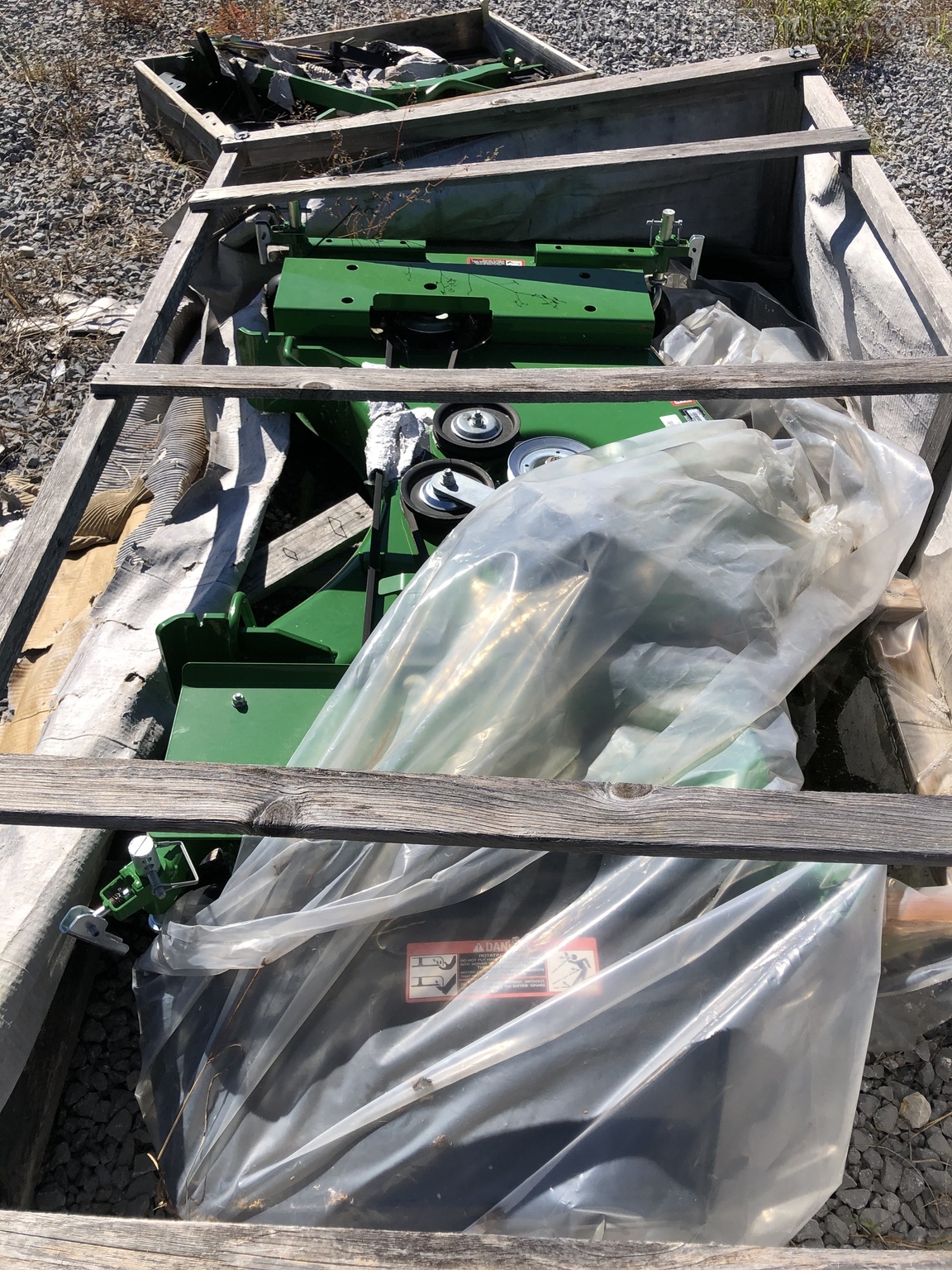 2017 John Deere 60D Image 3