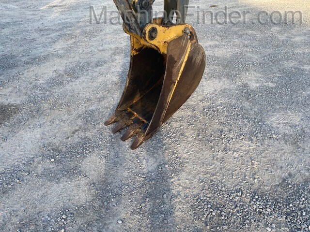 2015 John Deere 310L Image 7