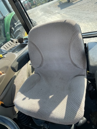 2015 John Deere 5085E Image 7