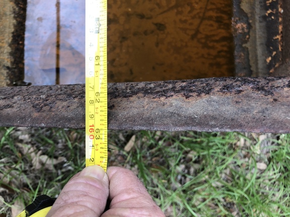  John Deere Bucket Photo 8