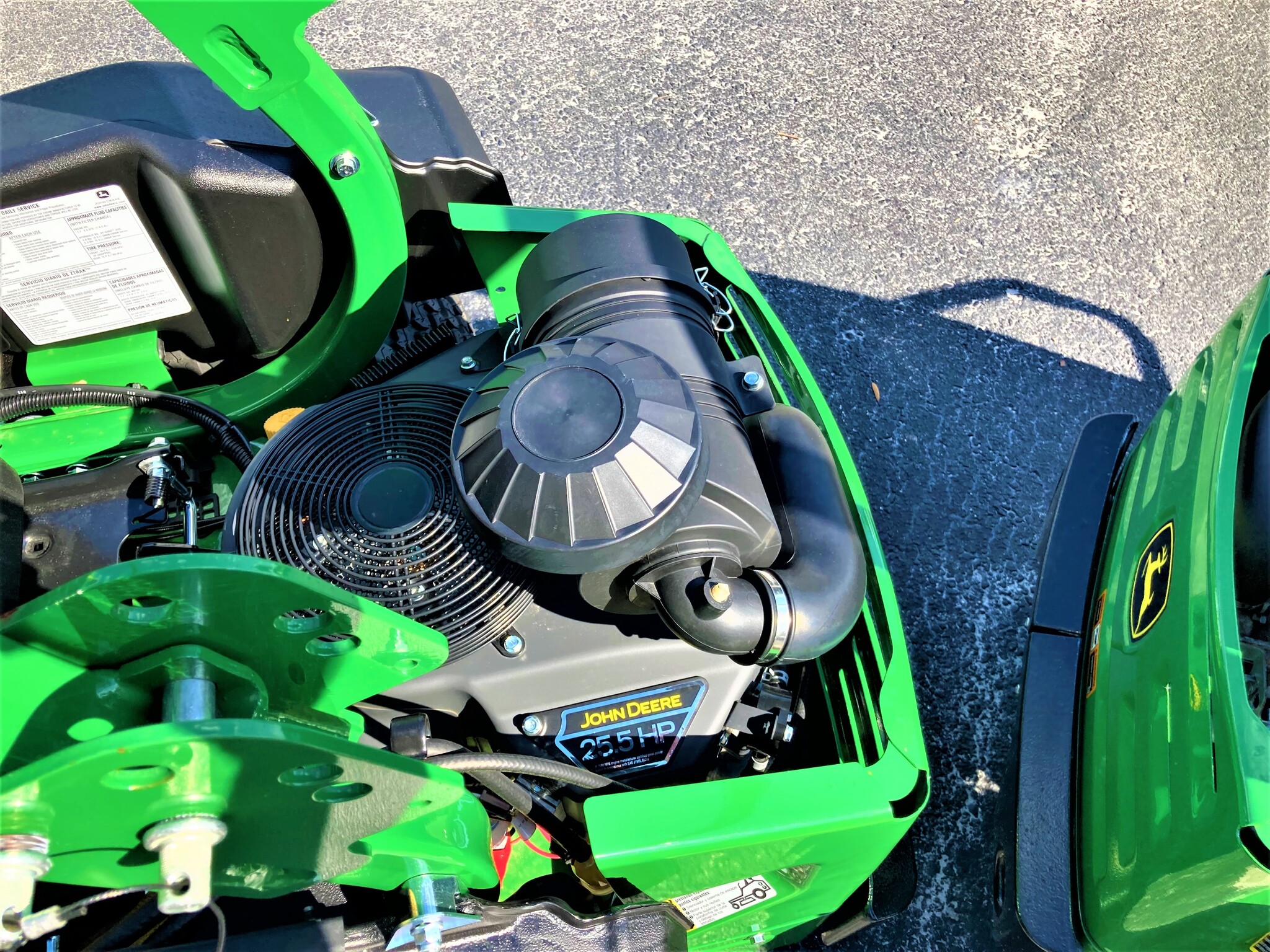 2023 John Deere Z930M Image 7