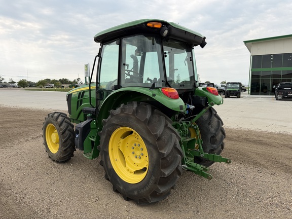 2021 John Deere 5090E - Photo5