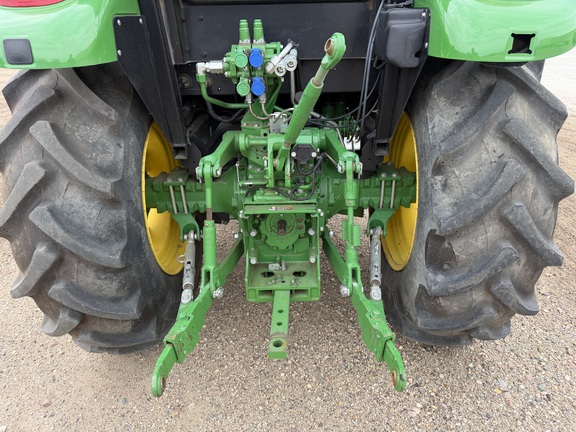 2021 John Deere 5090E - Photo17