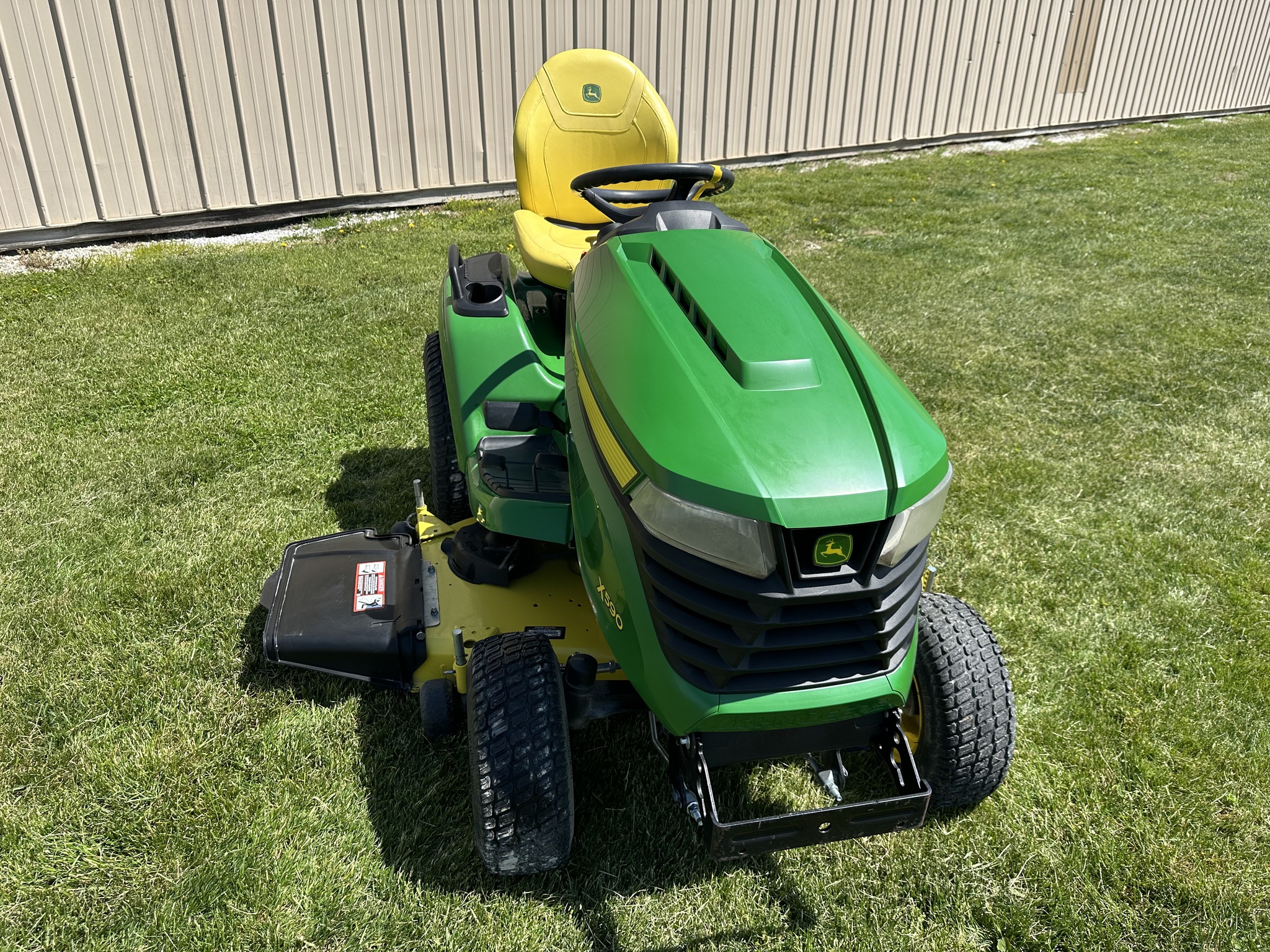 2022 John Deere X590 Image 7