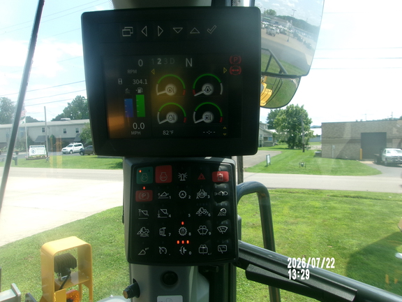 2023 John Deere 824P