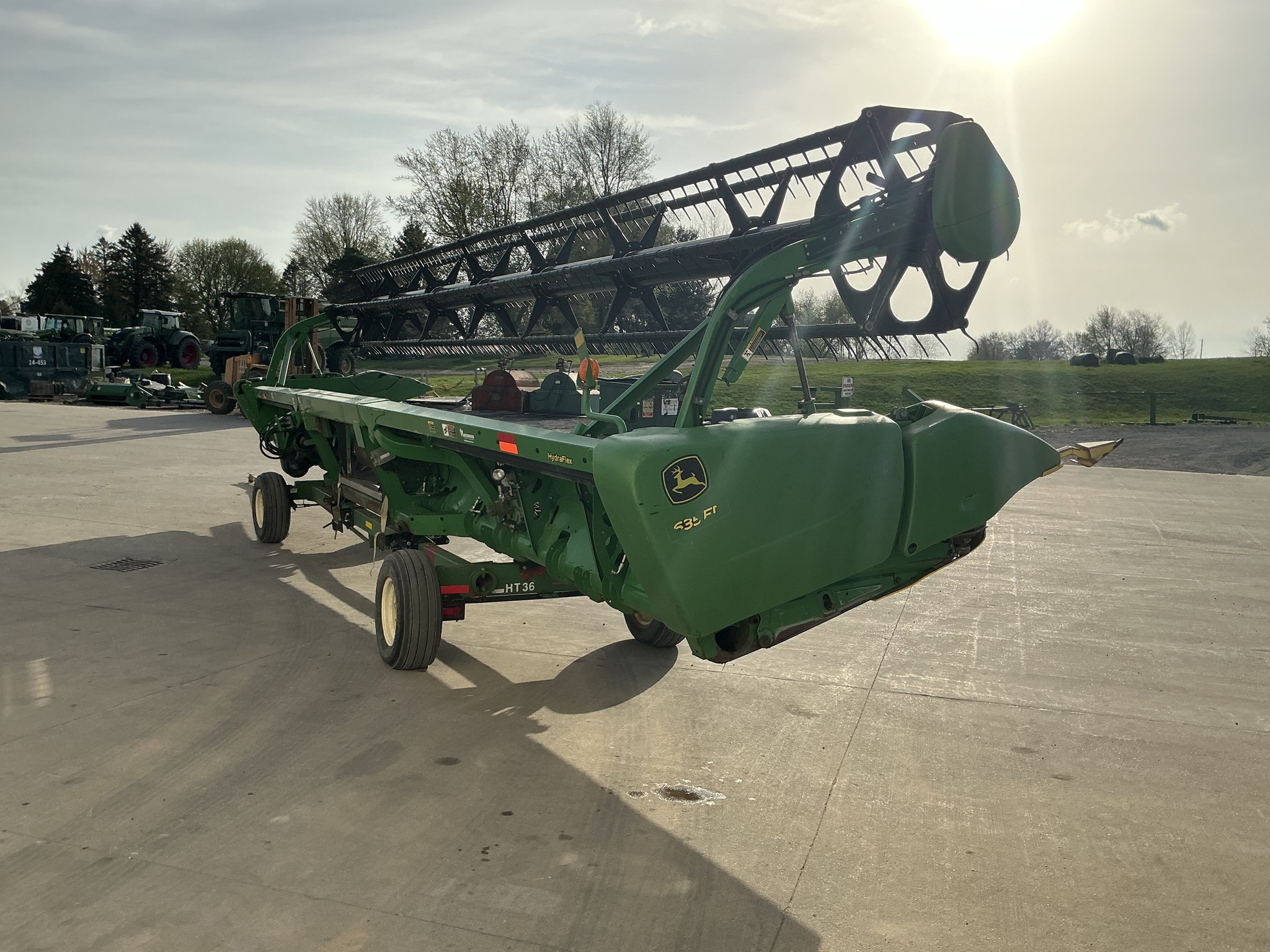 2012 John Deere 635FD Image 6