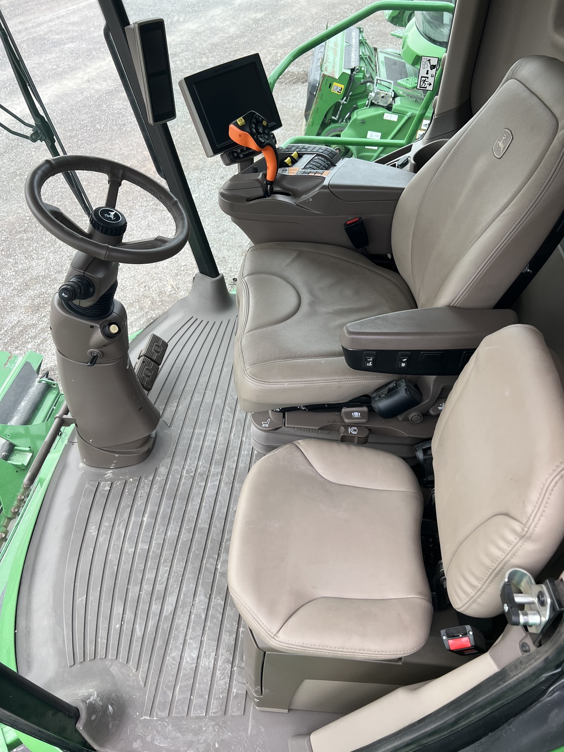 2023 John Deere S780 Image 23