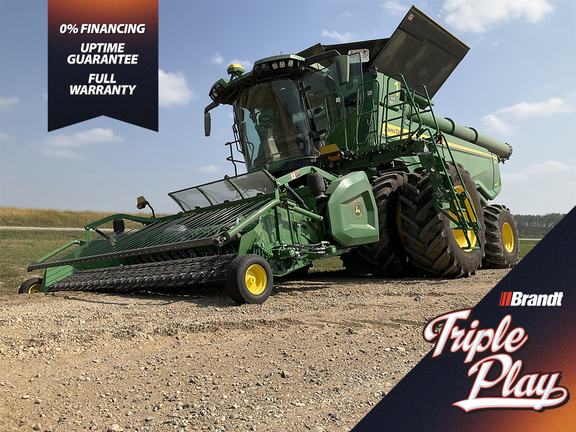 Photo of a 2022 John Deere X9 1000