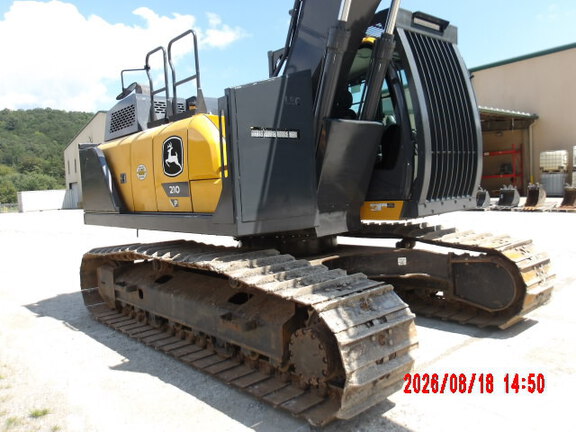 2024 John Deere 210 P