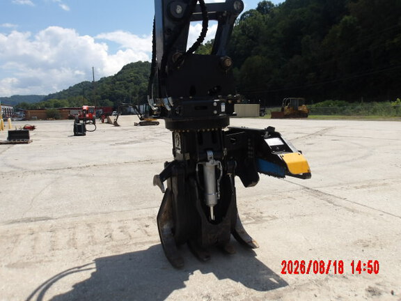 2024 John Deere 210 P