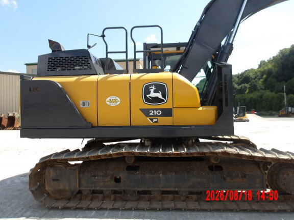 2024 John Deere 210 P