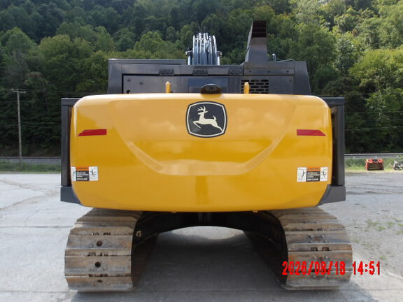 2024 John Deere 210 P
