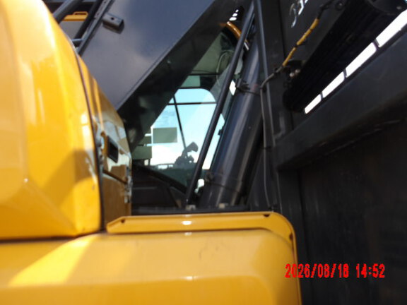 2024 John Deere 210 P