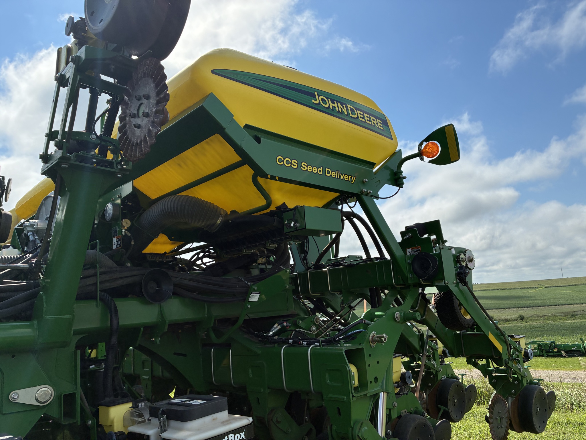 2012 John Deere 1790 Image 9