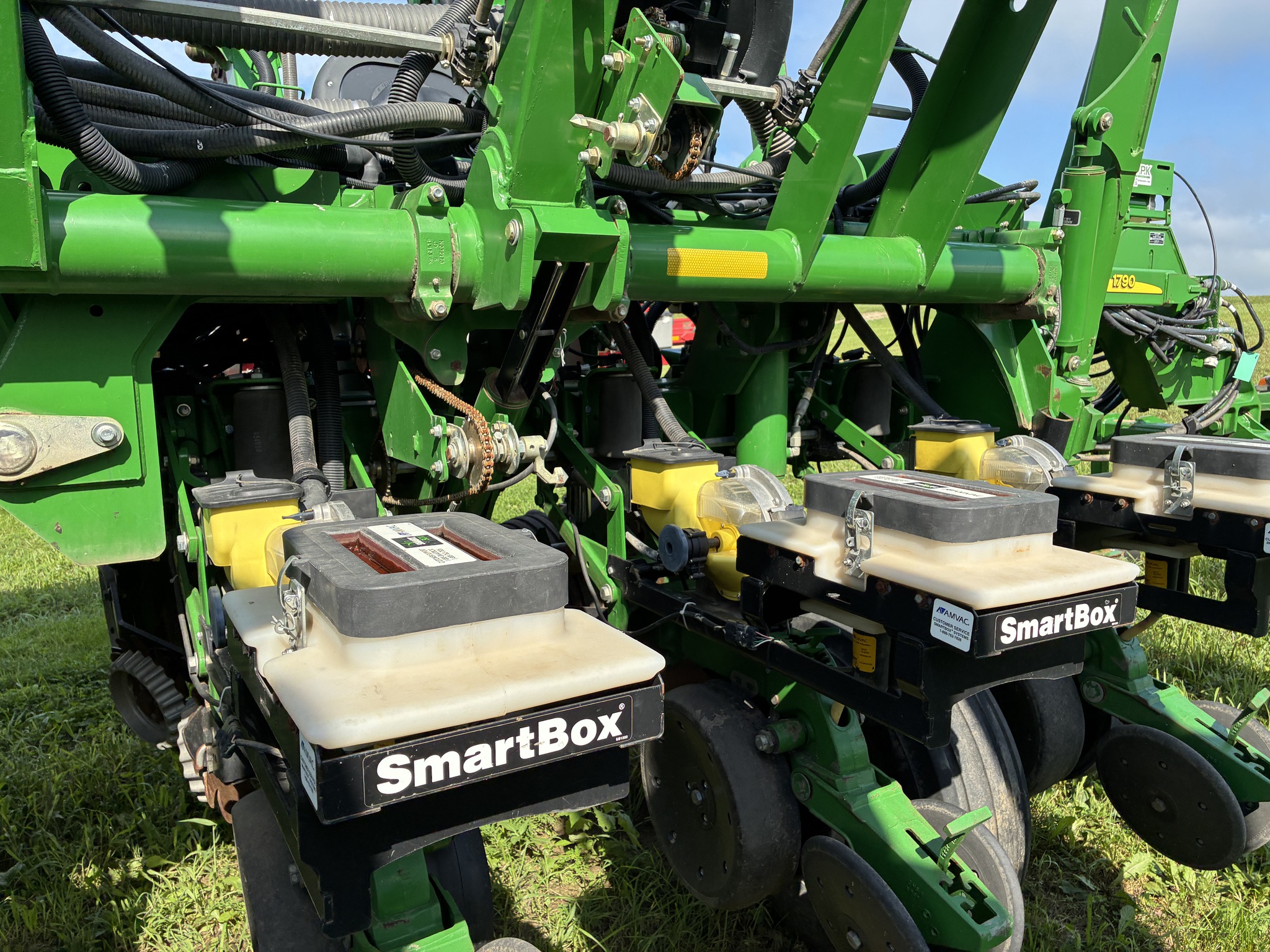 2012 John Deere 1790 Image 12