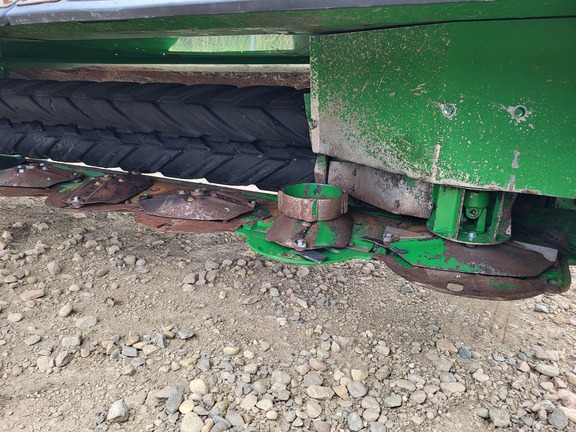 Used 2020 John Deere 956 Mower Conditioners at Horizon Ag & Turf in Warburg, AB - Photo6