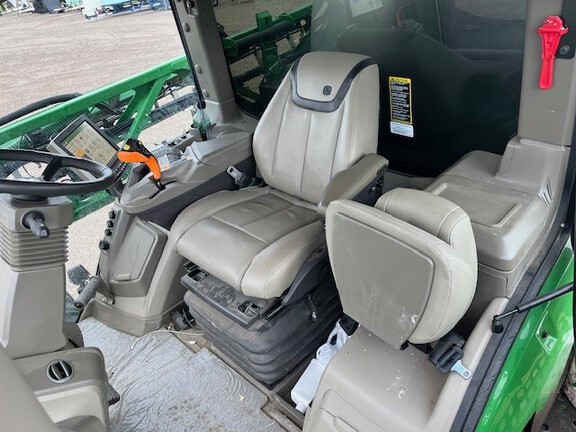 2023 John Deere 800R (13th thumbnail)