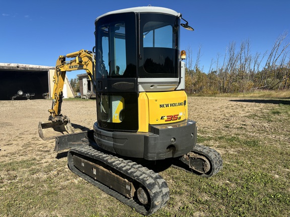 Used 2011 New Holland E35B Compact Excavators at Horizon Ag & Turf in Lloydminster, AB - Photo7