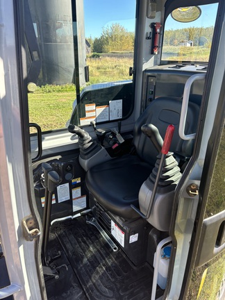 Used 2011 New Holland E35B Compact Excavators at Horizon Ag & Turf in Lloydminster, AB - Photo5