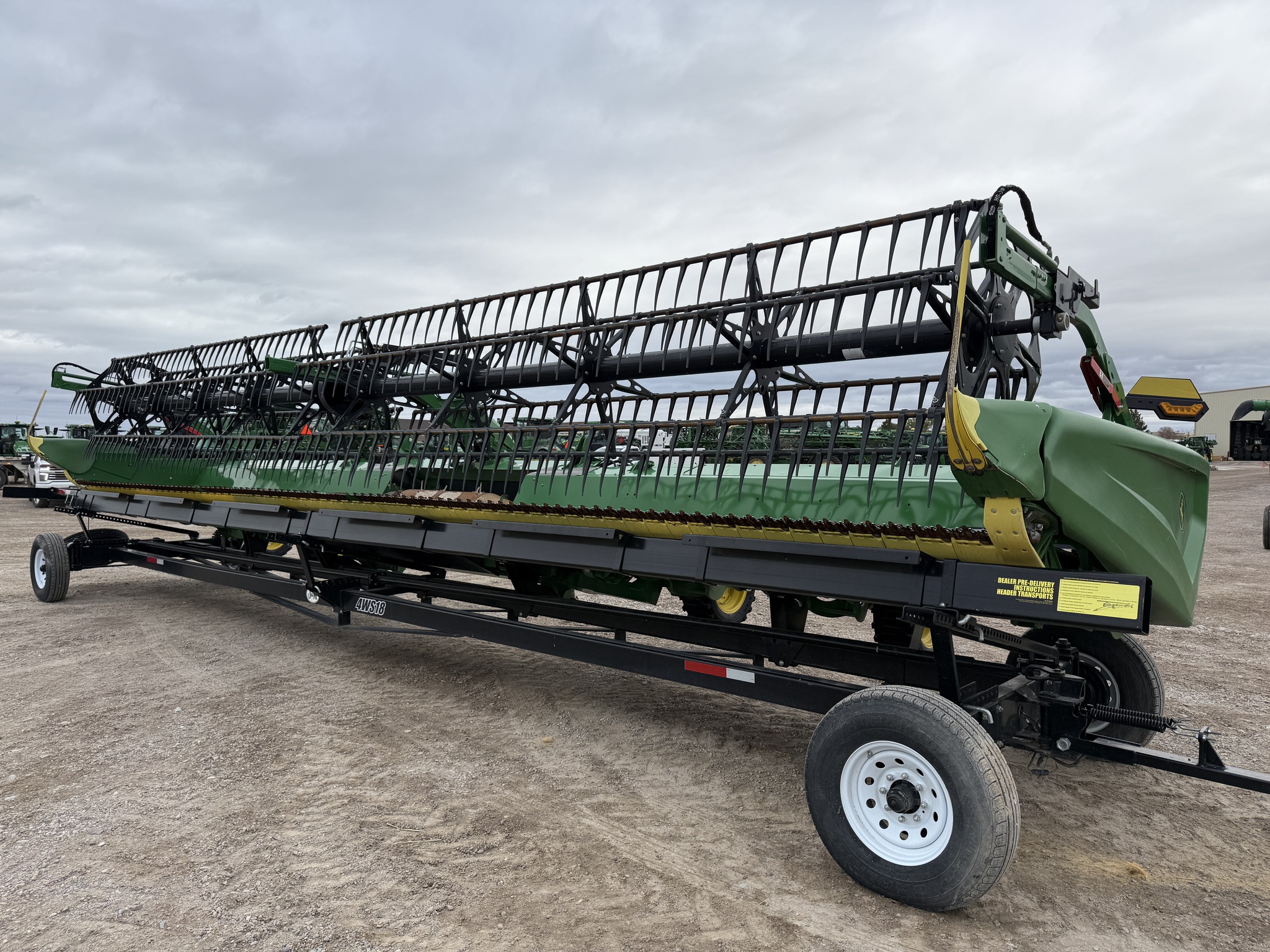 2024 John Deere HD35R Image 3