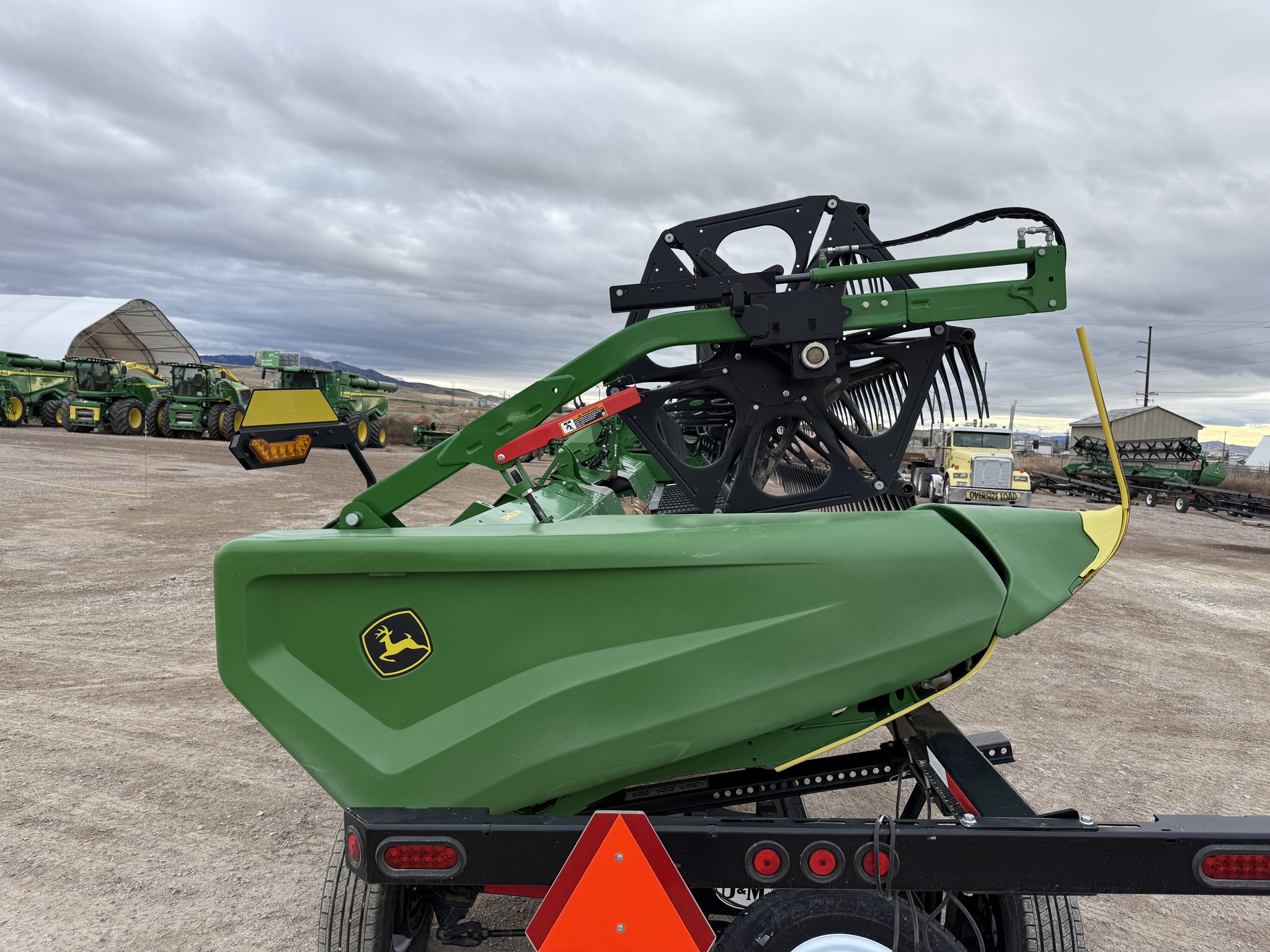 2024 John Deere HD35R Image 8