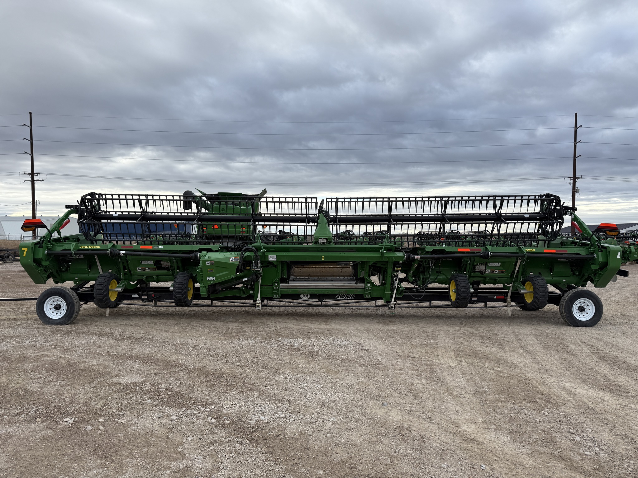 2024 John Deere HD35R Image 6