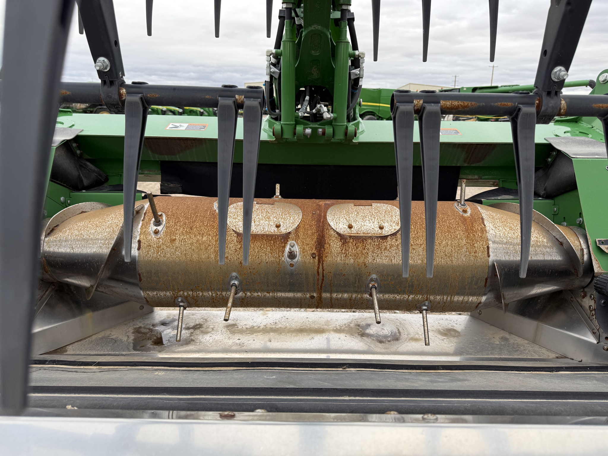 2024 John Deere HD35R Image 14