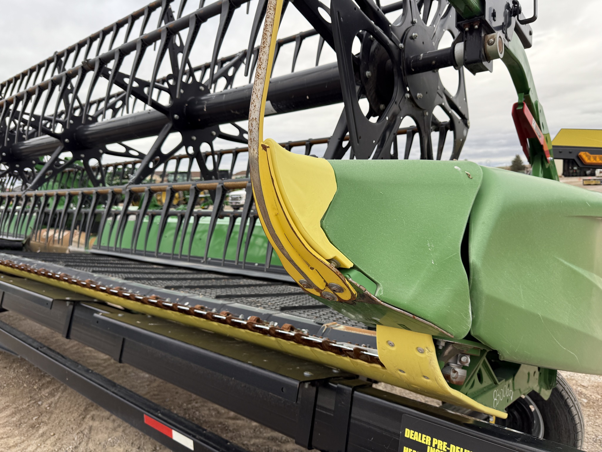 2024 John Deere HD35R Image 16