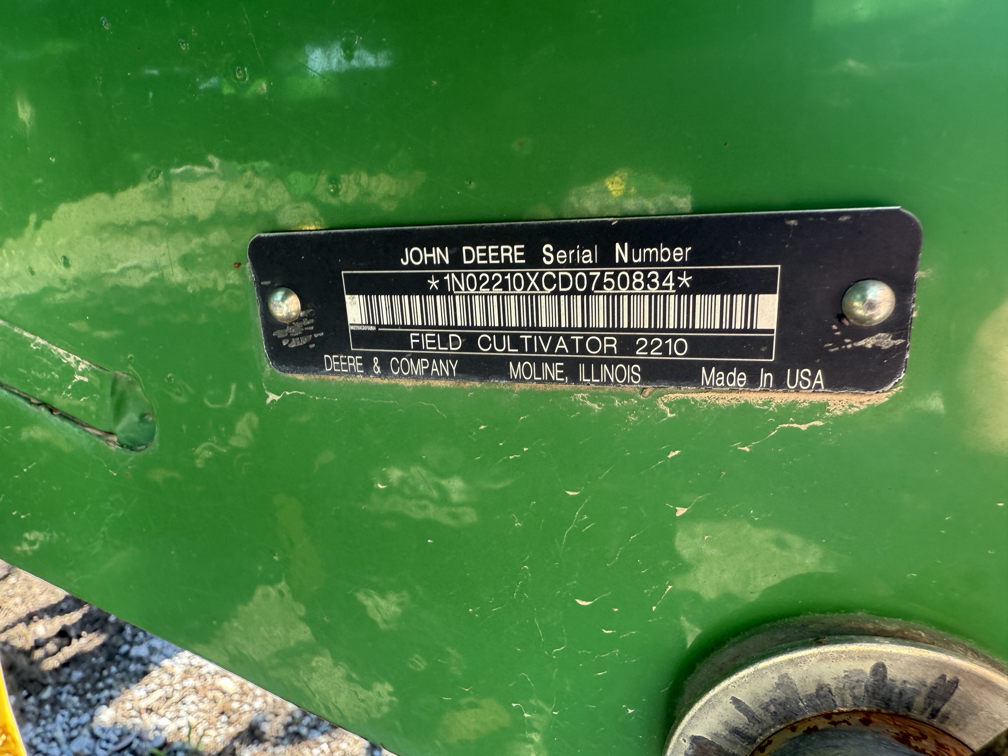 2013 John Deere 2210 Image 13