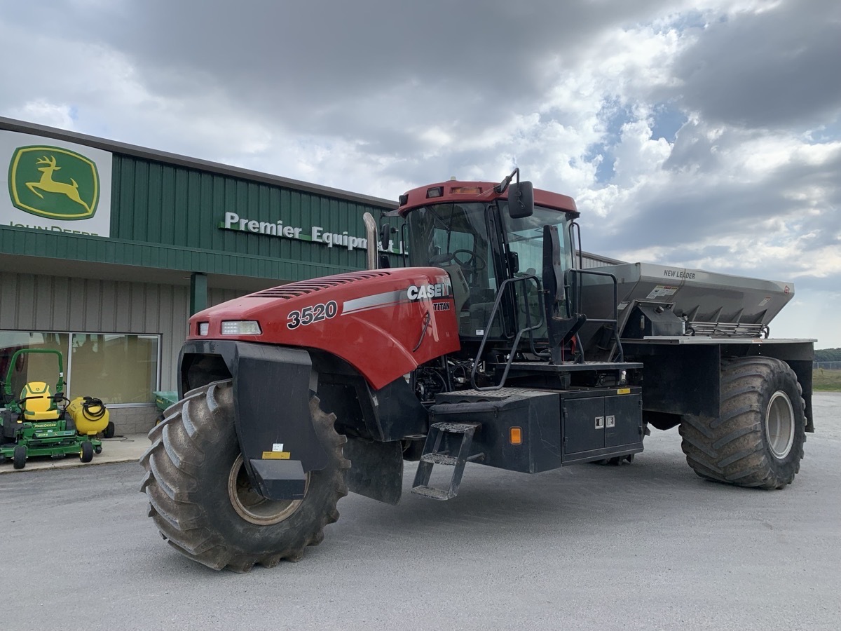 2008 Case IH 3520 Image 2