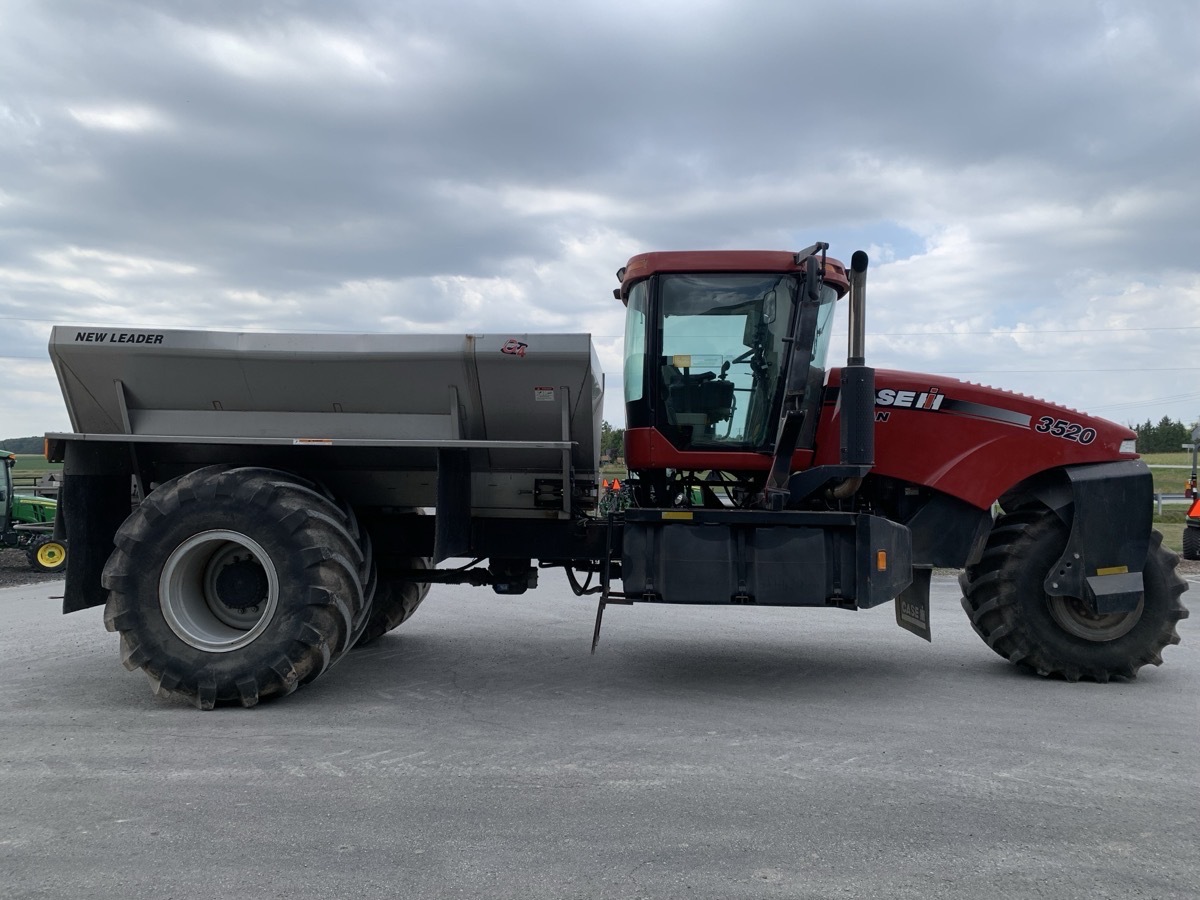 2008 Case IH 3520 Image 5