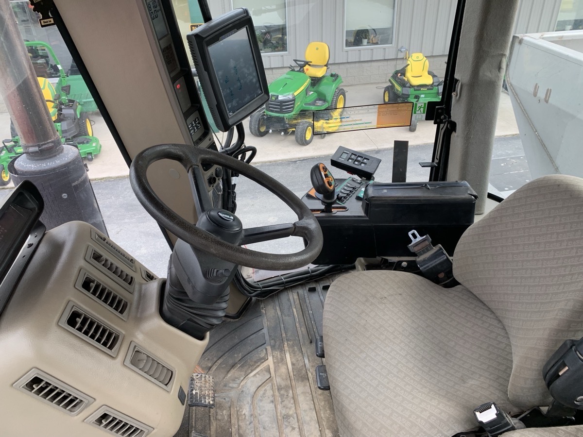 2008 Case IH 3520 Image 7