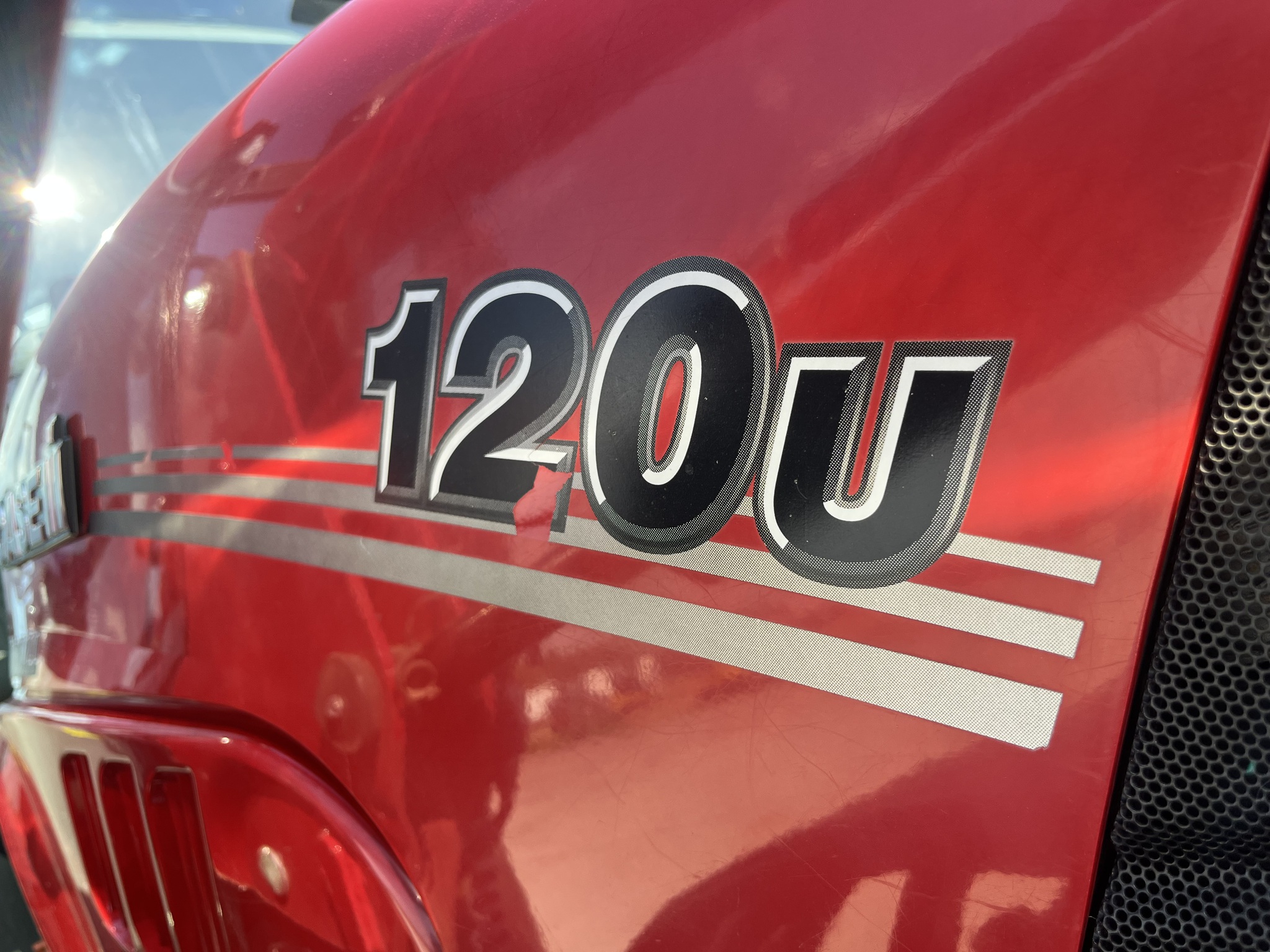 2017 Case IH 120U Image 10