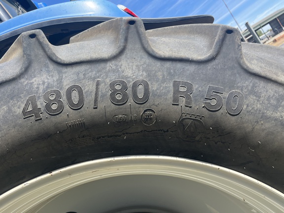 New Holland T8.410 image 23