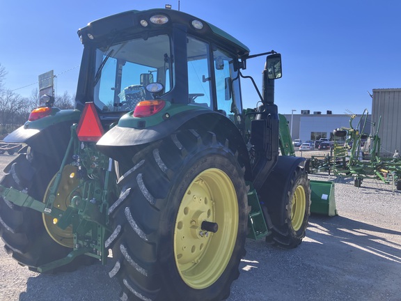 2023 John Deere 6120M