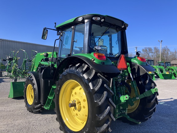 2023 John Deere 6120M