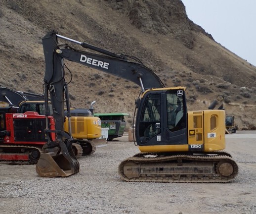2015 John Deere 135G