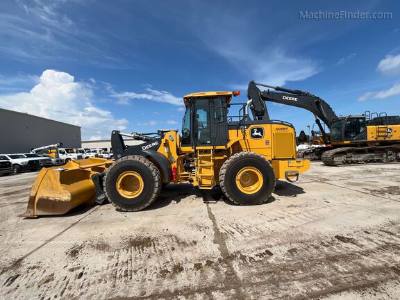 2023 John Deere 724 P | Wheel Loaders | MachineFinder