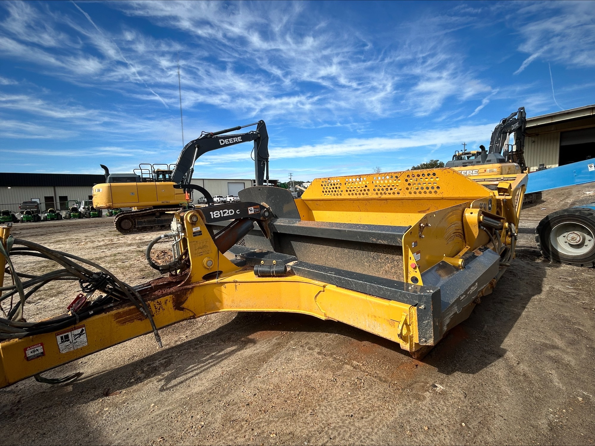 2023 John Deere 1812D C Image 1
