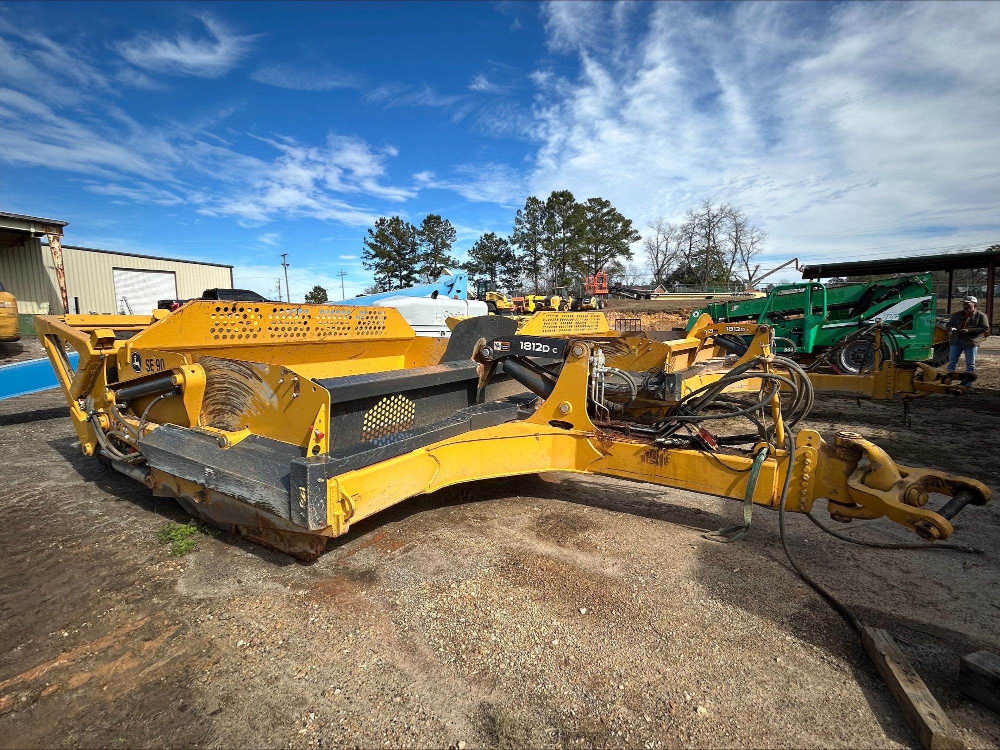 2023 John Deere 1812D C Image 2