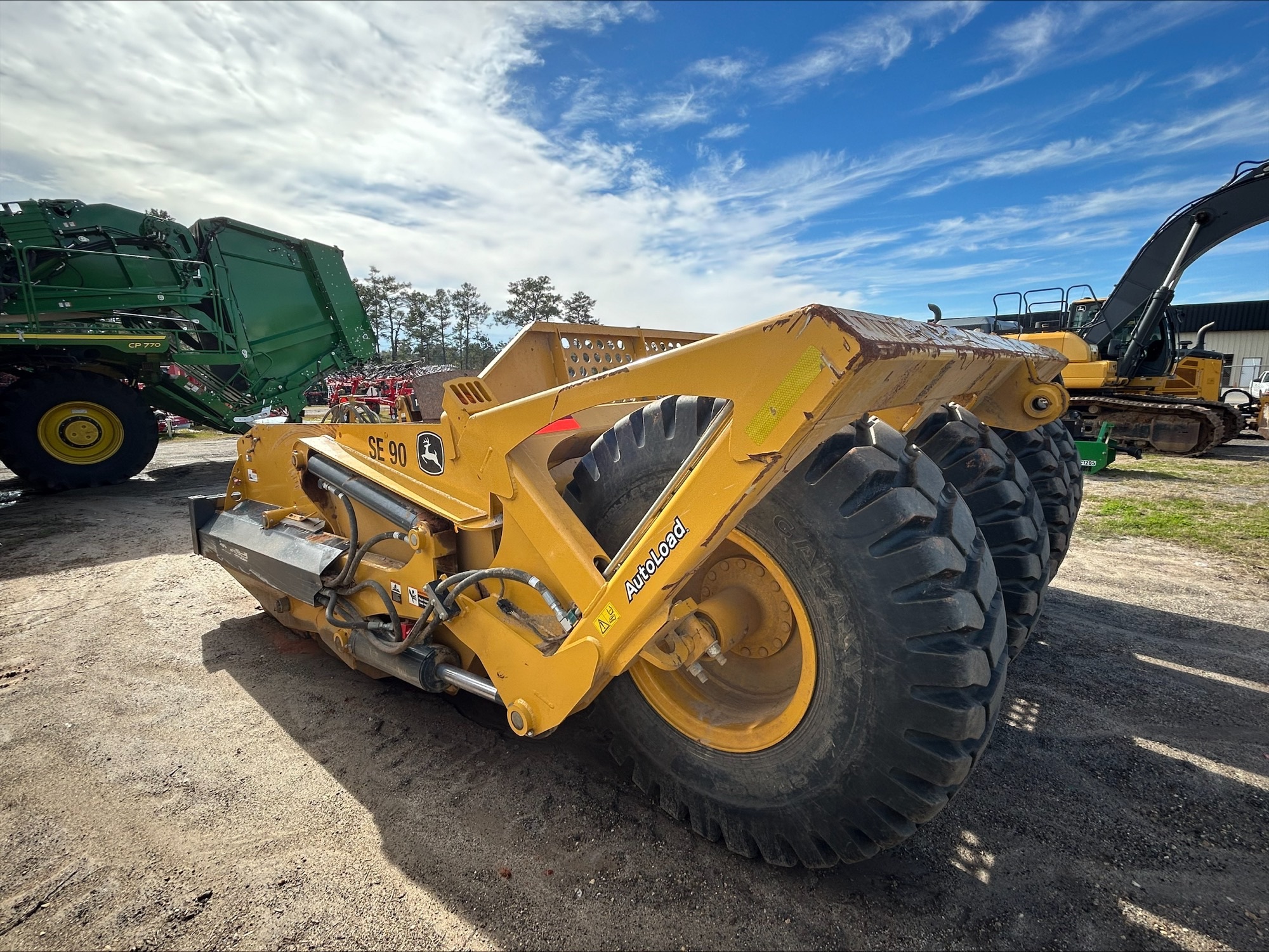 2023 John Deere 1812D C Image 5