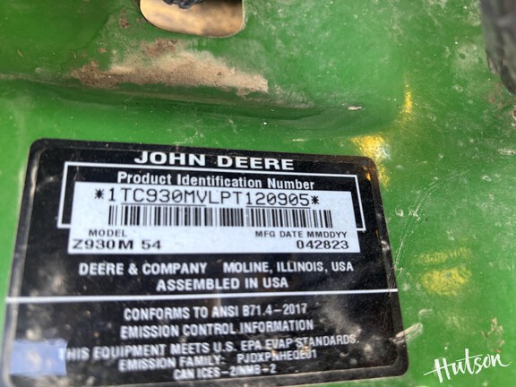 Photo of 2023 John Deere Z930M