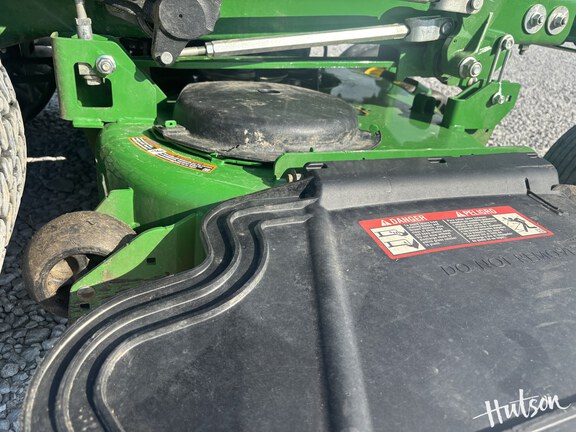 Photo of 2023 John Deere Z930M